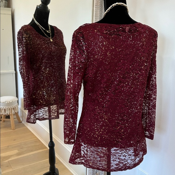 Reba Burgundy Lace Long-Sleeve Scoop Neck Top - Picture 4 of 6
